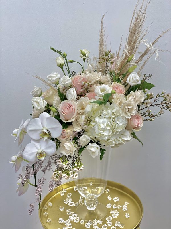 Centerpiece 10