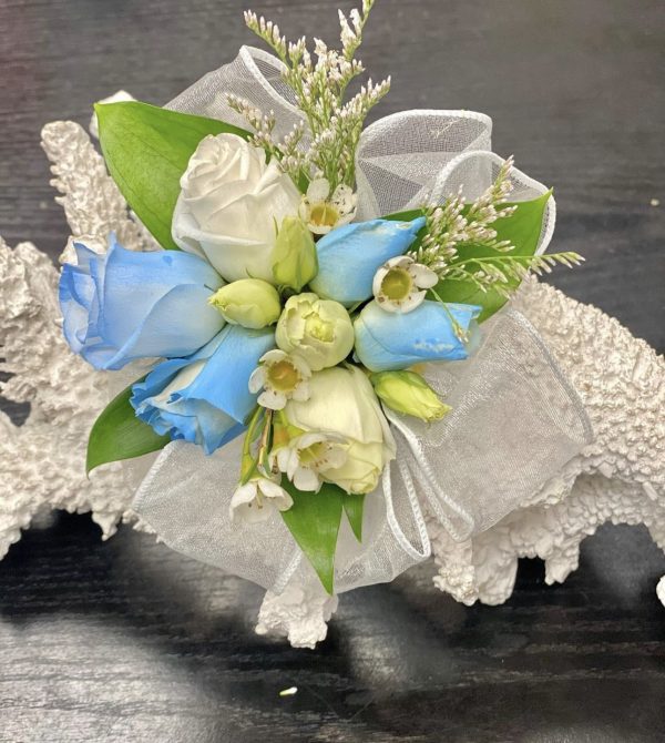 Corsage 006